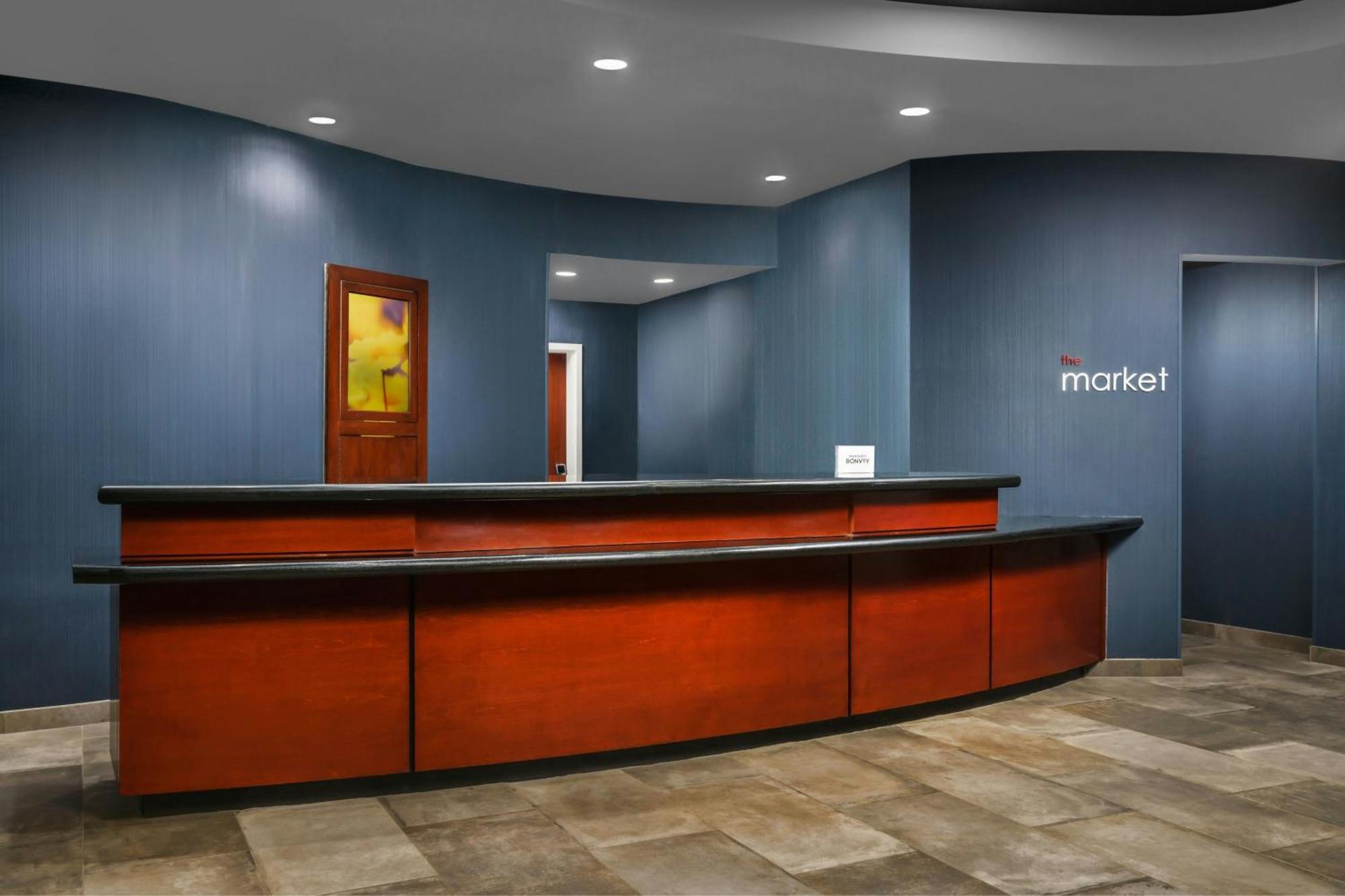 Отель Courtyard Hartford Фармингтон Экстерьер фото
