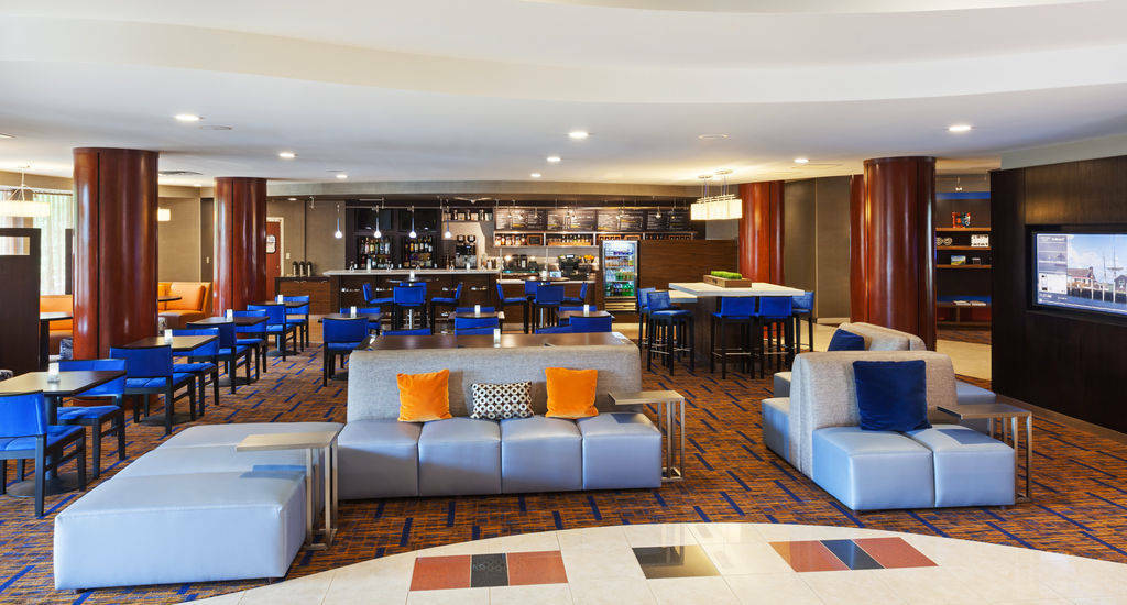 Отель Courtyard Hartford Фармингтон Экстерьер фото